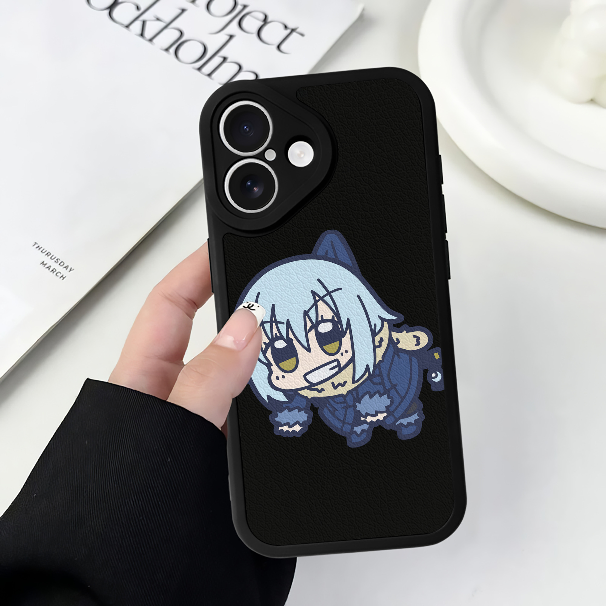 （画像用） 転スラ Regarding Reincarnated to Slime 【iPhone 16シリーズ対応】シリコンスマホケース（レザー調） 材質：シリコン